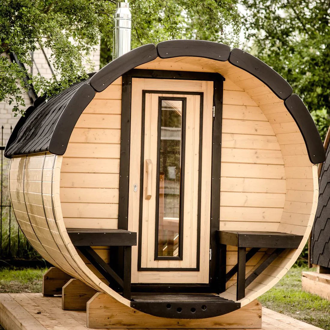 Garden Barrel Sauna